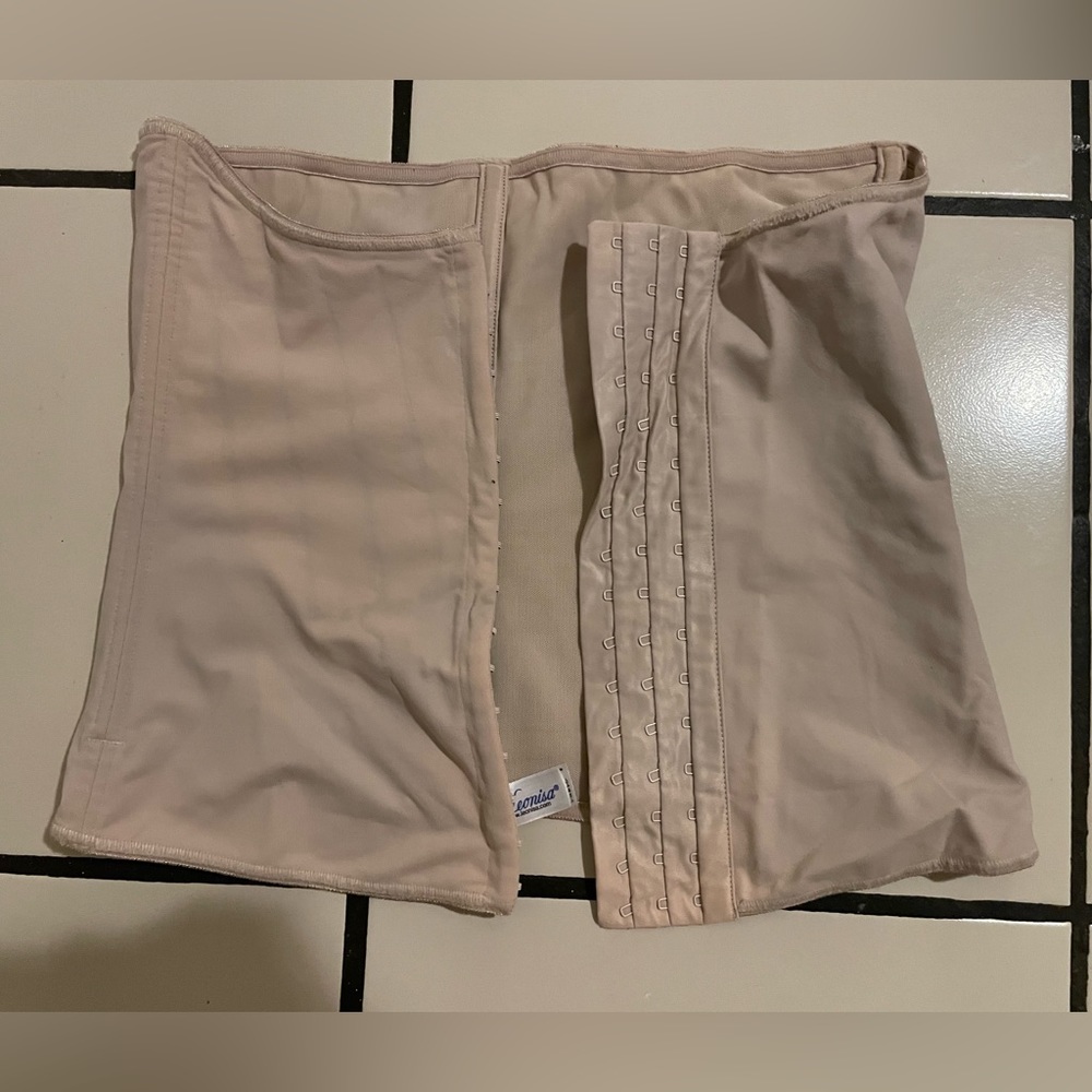 FAJA nude LARGE